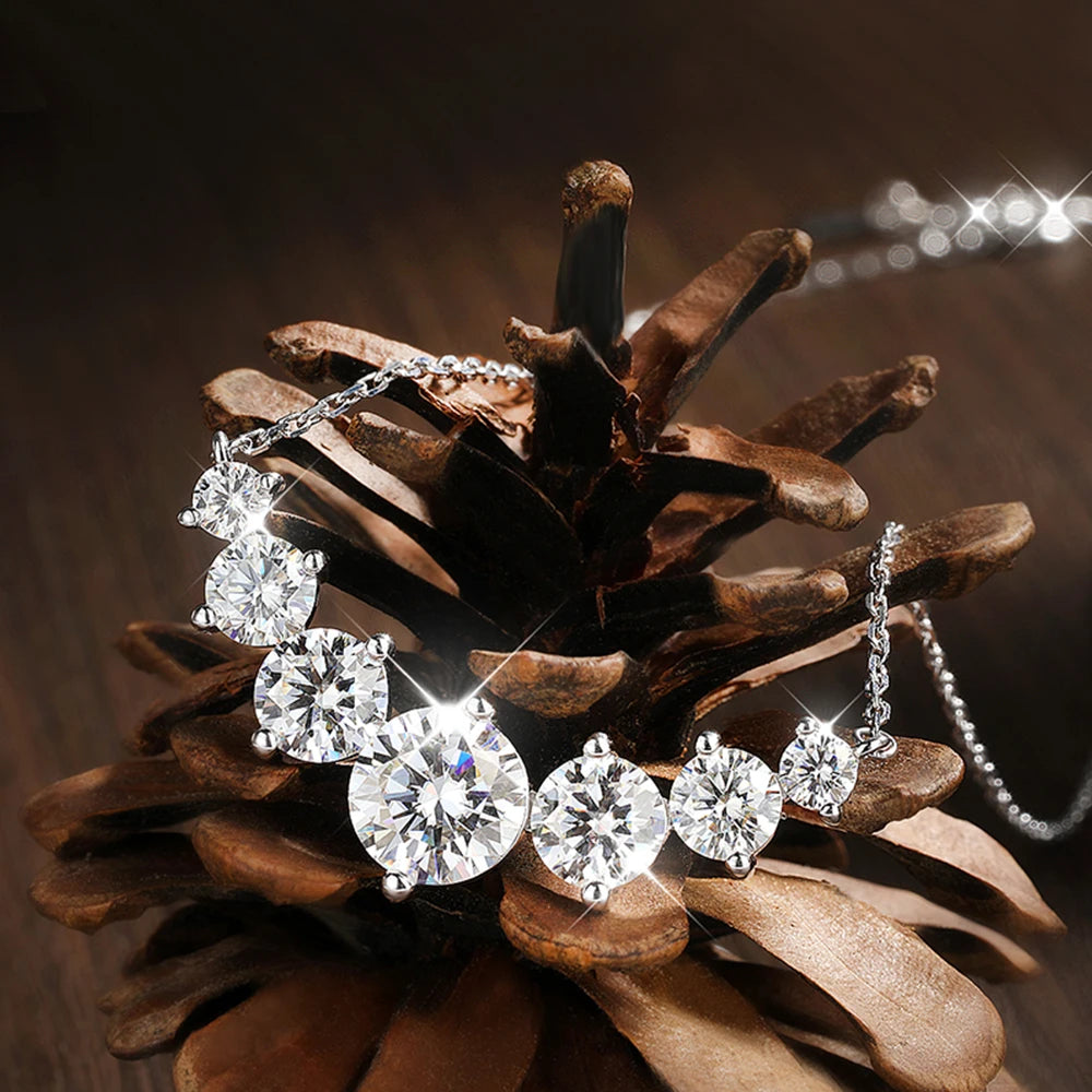 Velmera White Gold Necklace