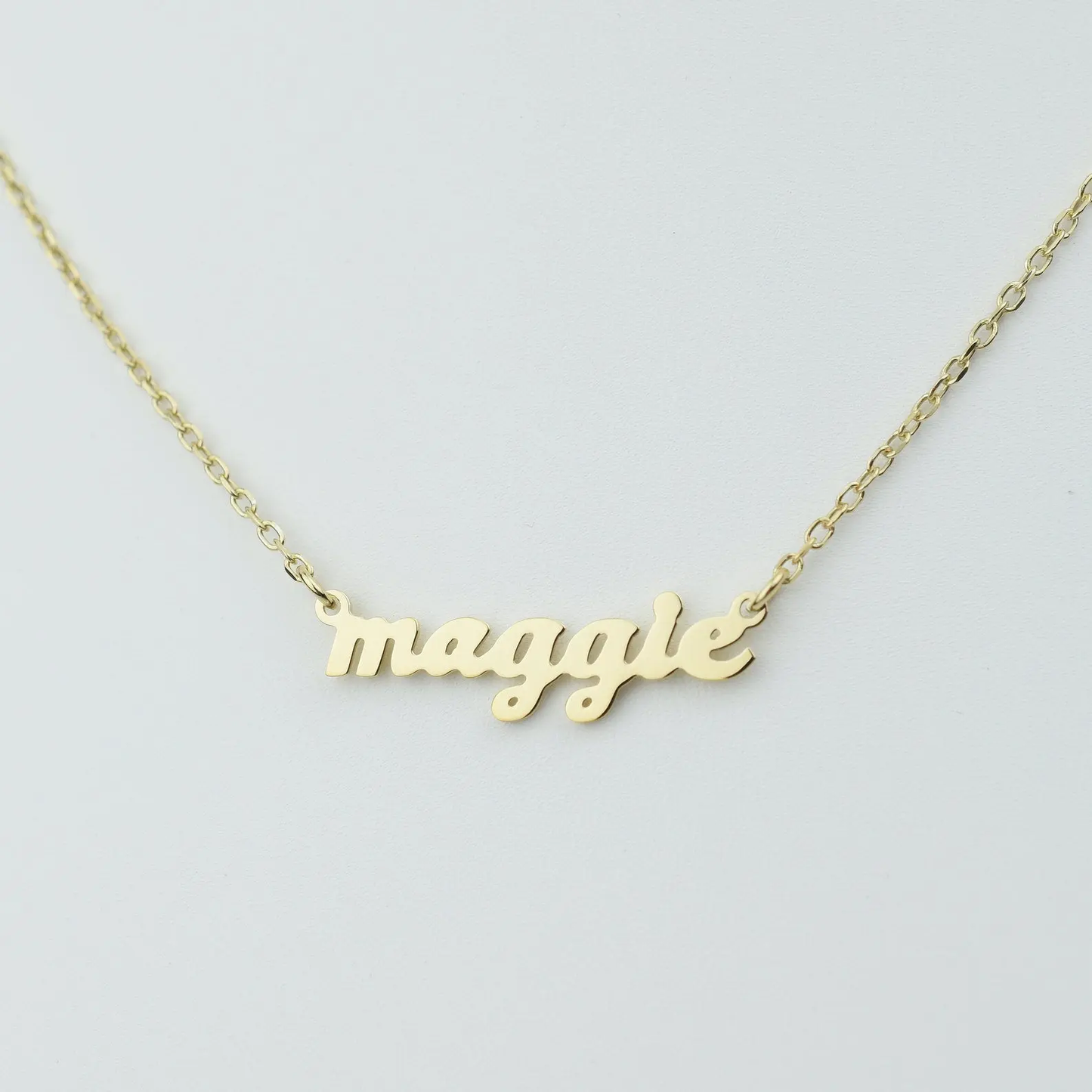 Velmera Personalized Name Necklace