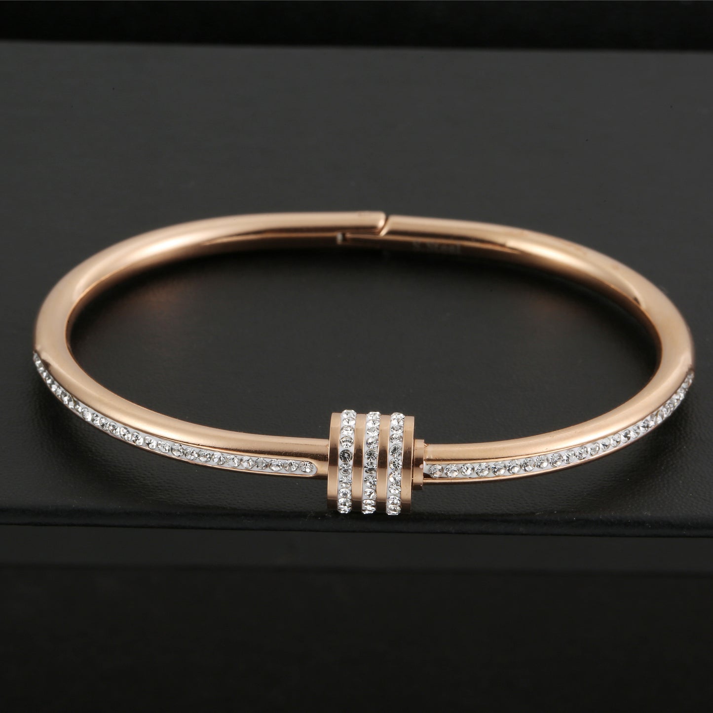 Velmera Diamond-Studded Titanium Steel Bracelet